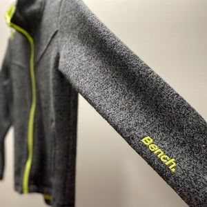 ❄️BENCH BOYS SWEATER SIZE 9/10